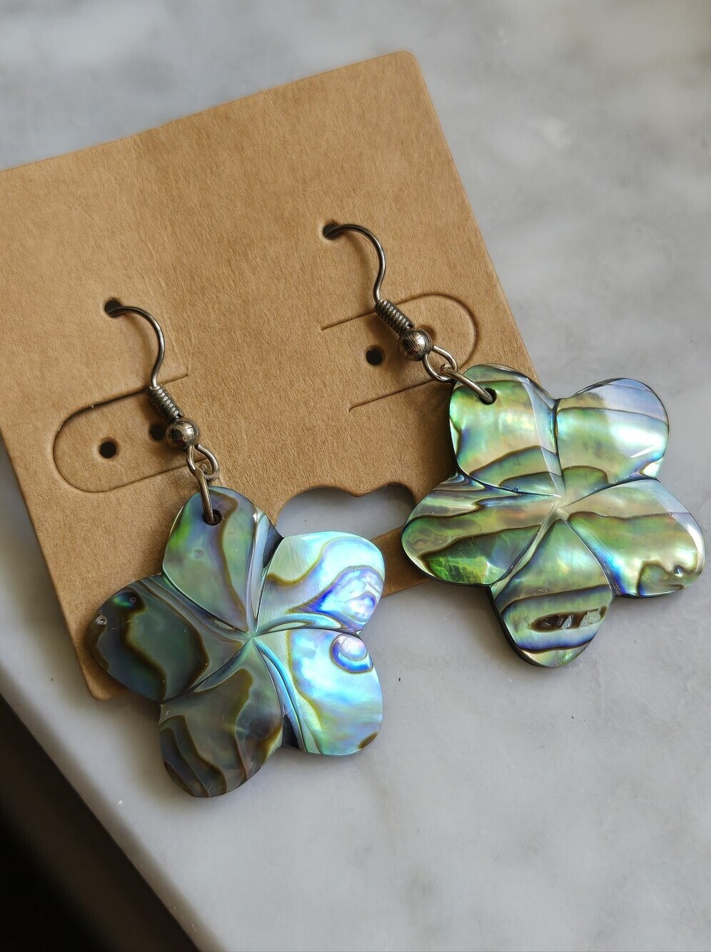 Vintage Iridescent Abalone Flower Drop Earrings In Sliver Tone